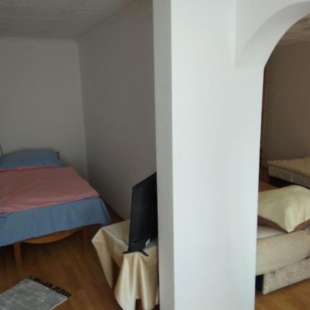 Amira Apartman Балатонлелле Екстер'єр фото